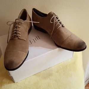 Women's lace up tan suede oxfords